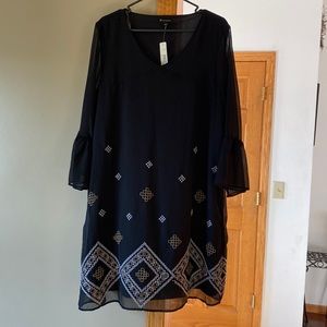 Black New Directions sheer lined dress   New with tags.